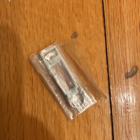 Botkier Soho leather Mini Wallet in Black and Silver.New with tag. - Picture 7 of 8